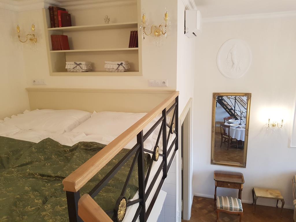 Charles Apartment Praga Zewnętrze zdjęcie