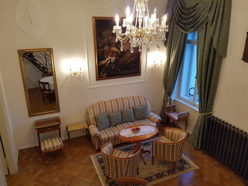 Charles Apartment Praga Zewnętrze zdjęcie